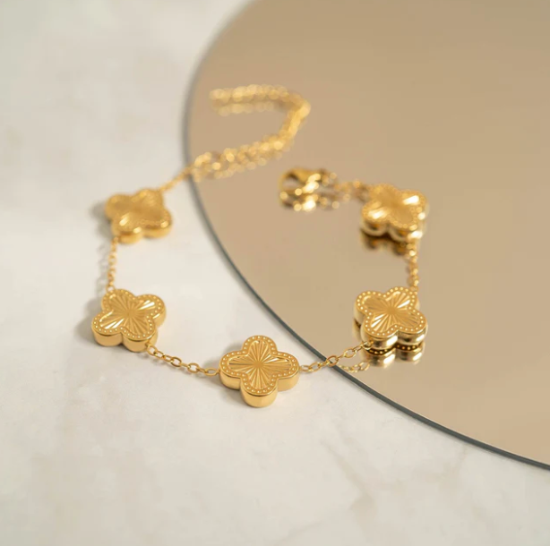 Lucky Girl Bracelet - 5 Clover Wrap Around
