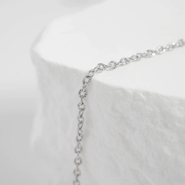Stainless Steel crimped Oval Chain Necklace